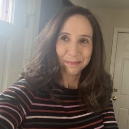Profile picture of Lisa Gentile
